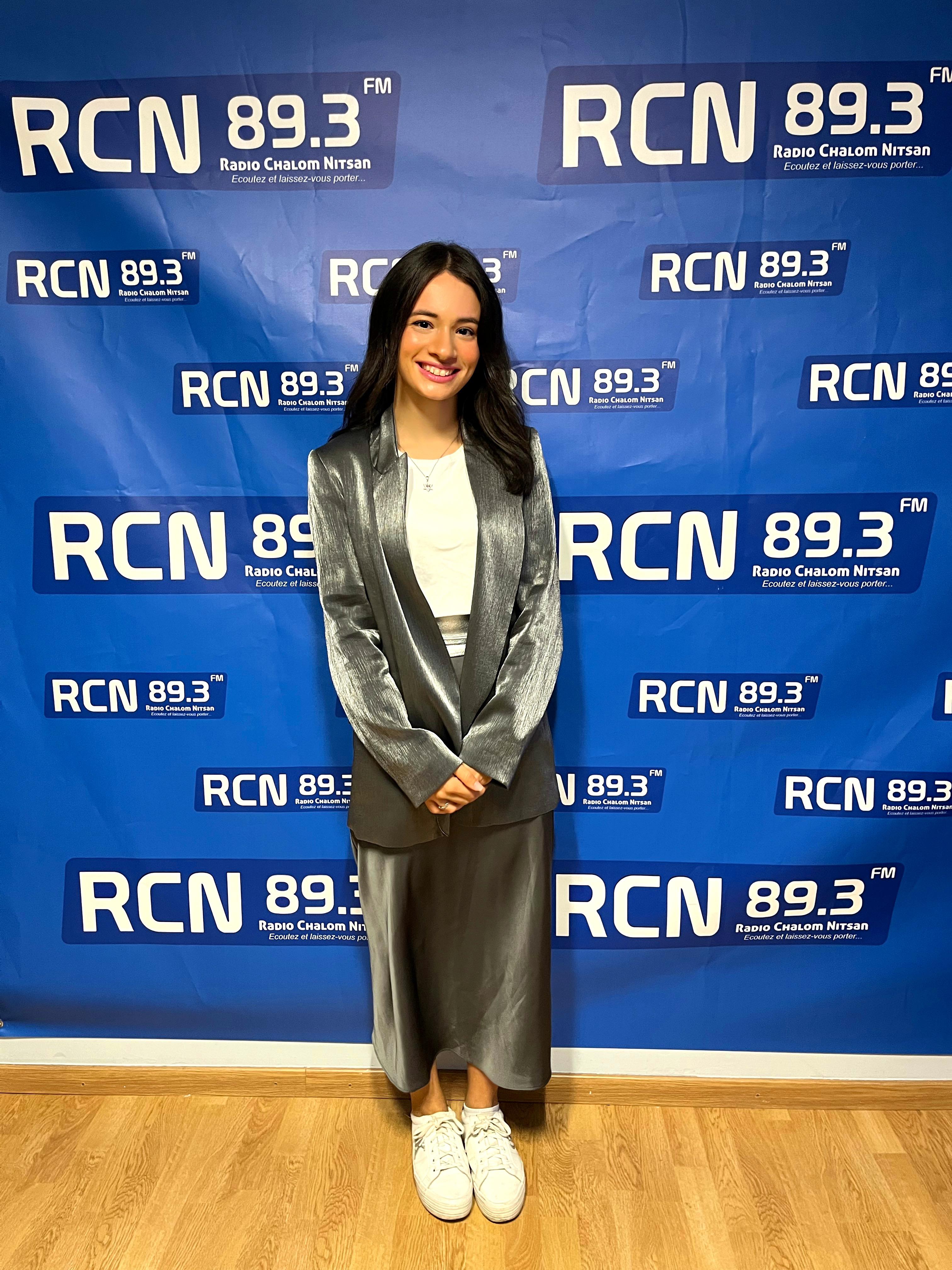 Lauryn ABIKHZER.jpg (1.29 MB)